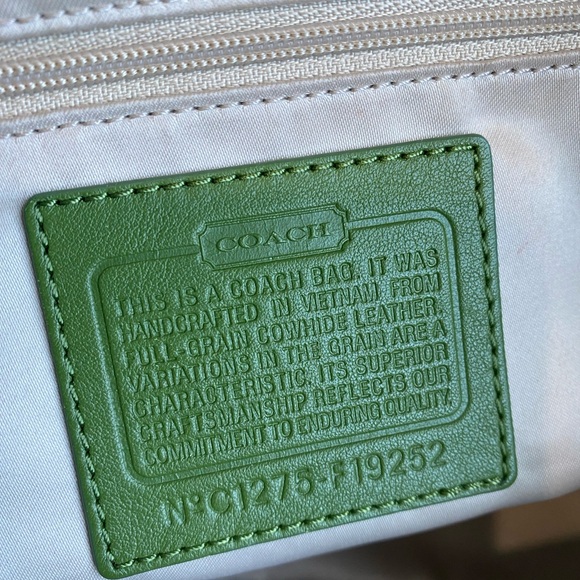 Coach Gallery Green Zip Top Tote Bundle - Picture 15 of 17